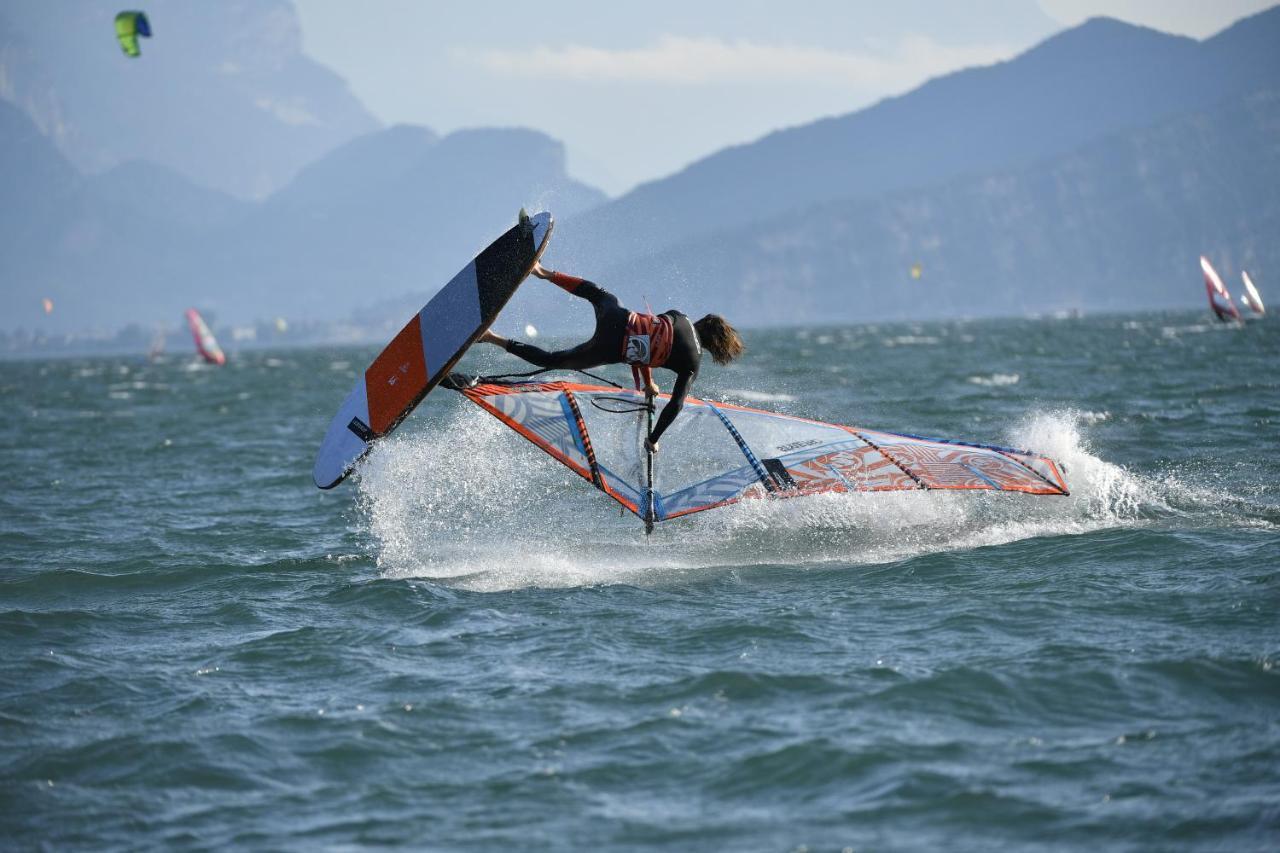 Wind Hotel Malcesine Eksteriør bilde