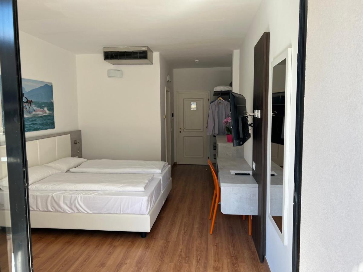 Wind Hotel Malcesine Eksteriør bilde