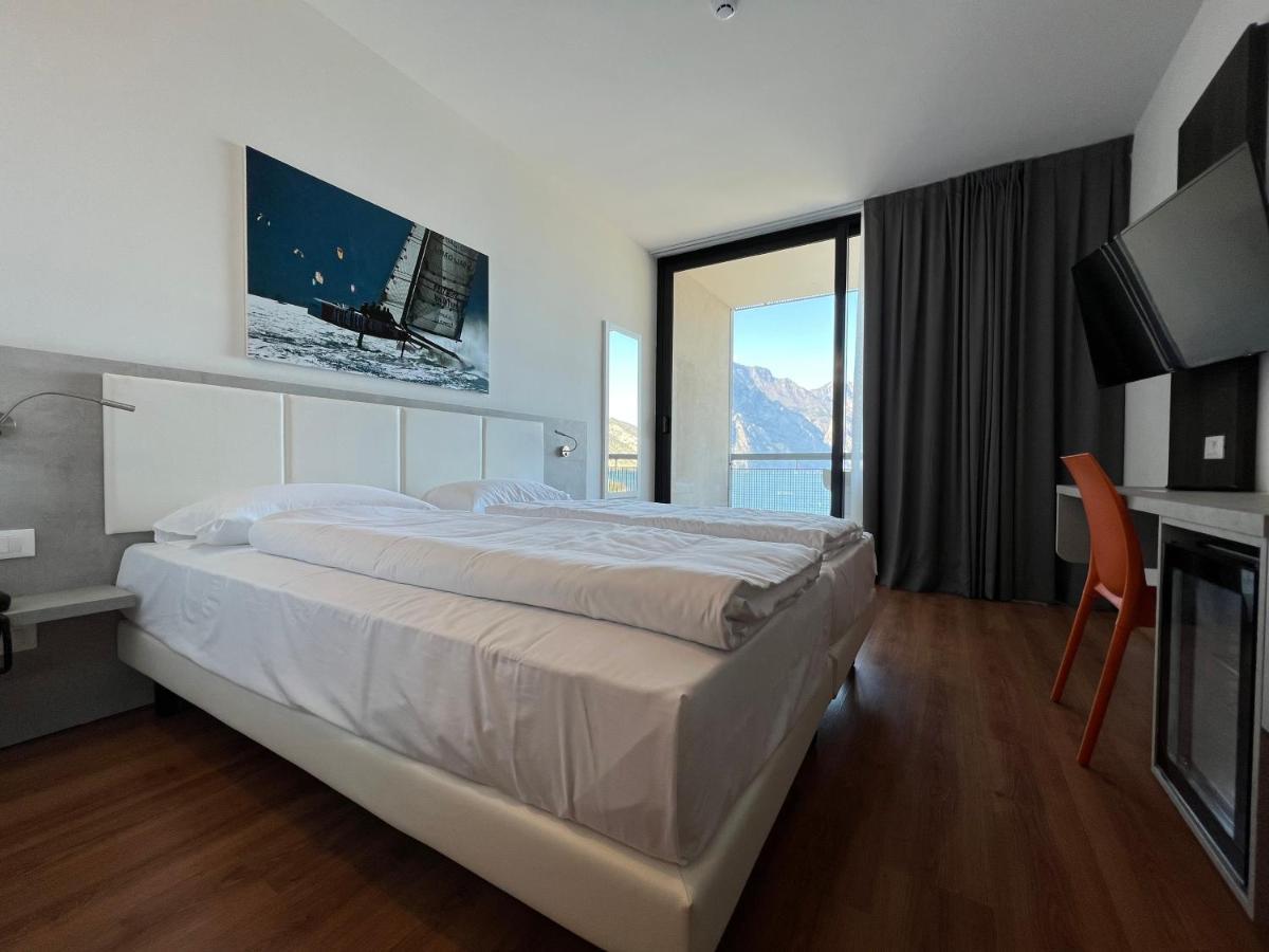 Wind Hotel Malcesine Eksteriør bilde