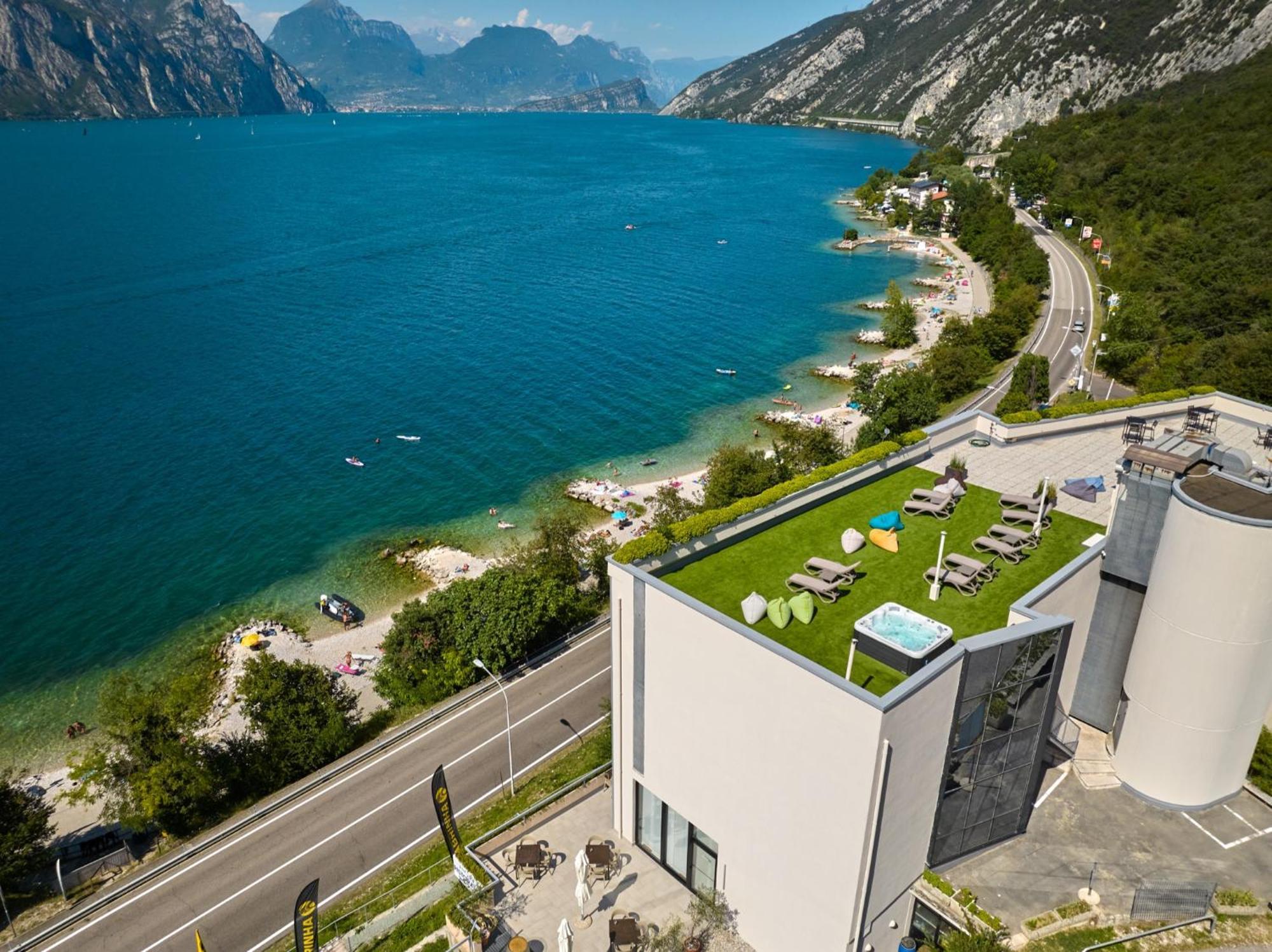 Wind Hotel Malcesine Eksteriør bilde