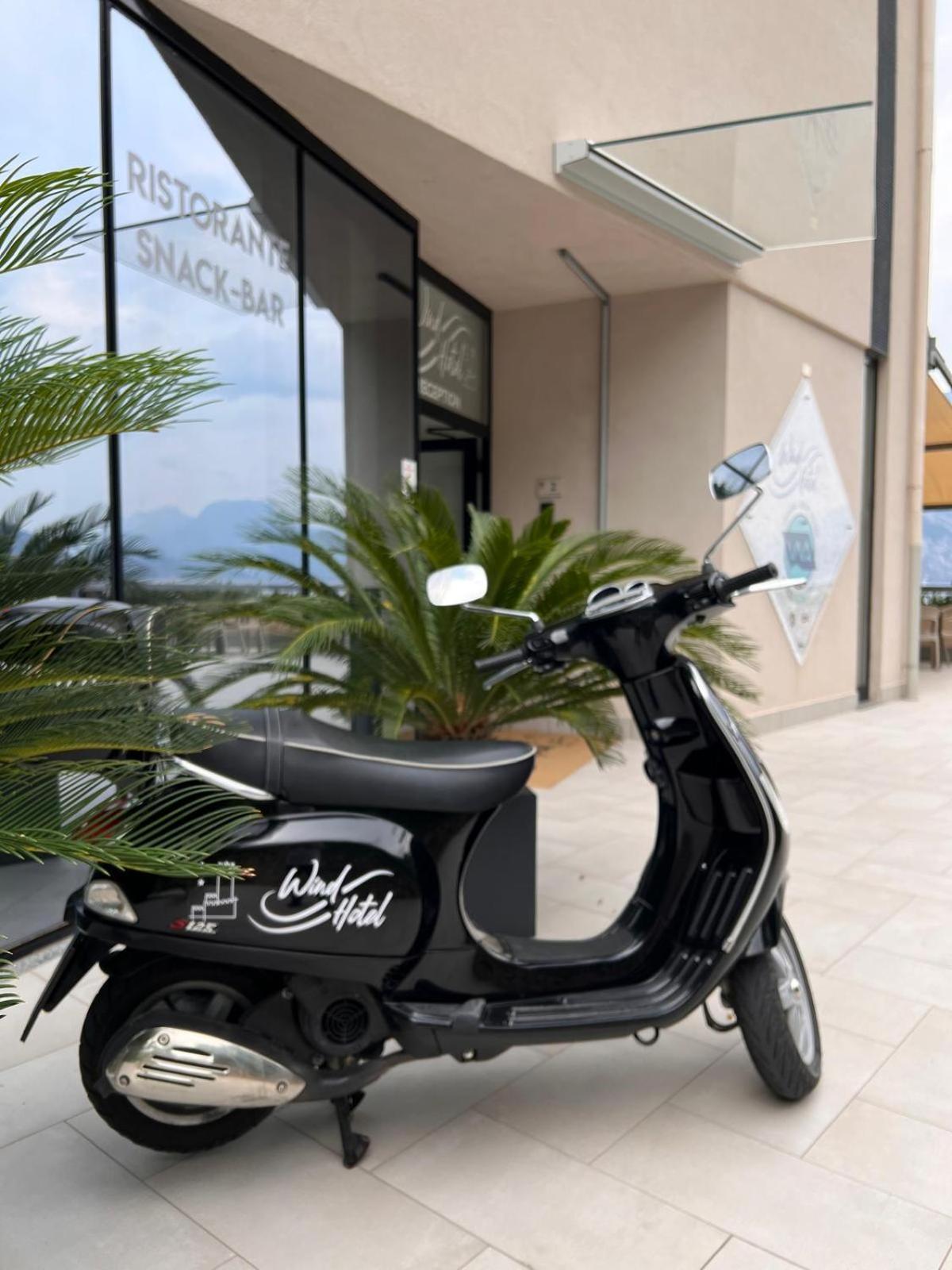 Wind Hotel Malcesine Eksteriør bilde